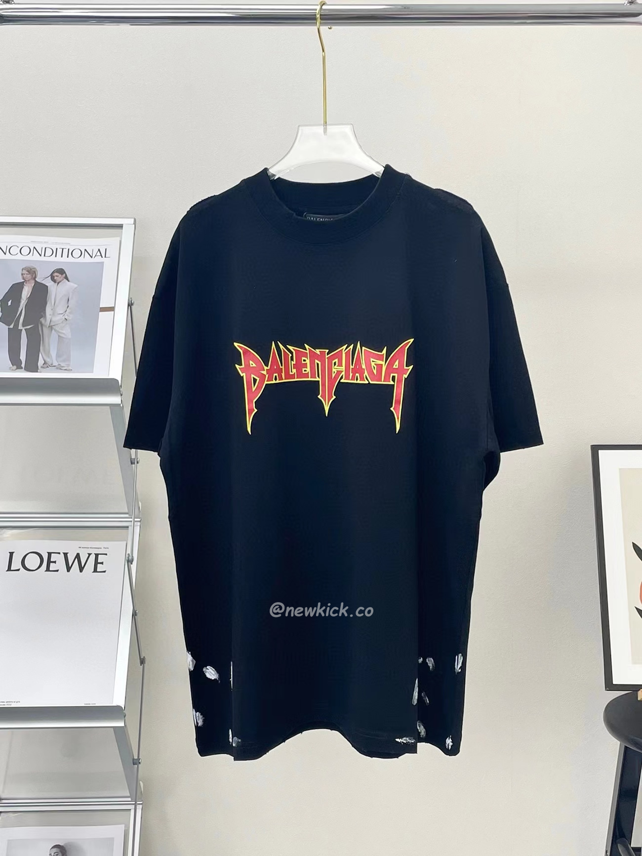 Balenciaga Metal Vintage Oversized T Shirt Black Multi Ss22 (5) - newkick.vip