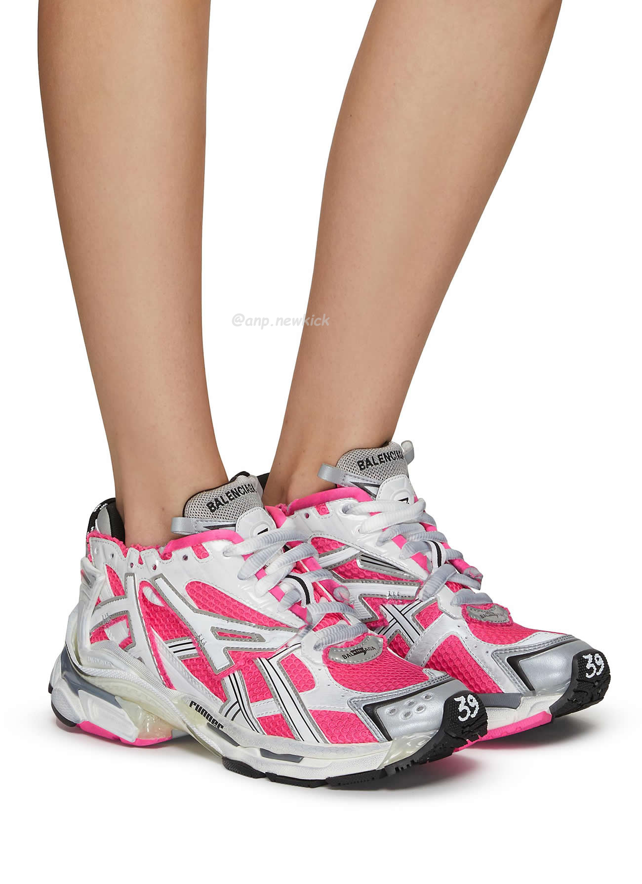 Balenciaga Runner Panelled Pink Sneakers (2) - newkick.vip