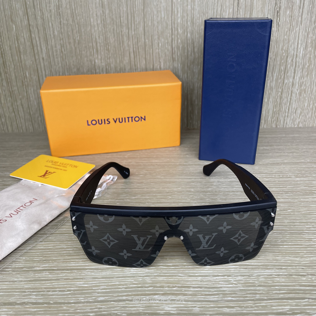 Louis Vuitton Lv Waimea Sunglasses (5) - newkick.vip