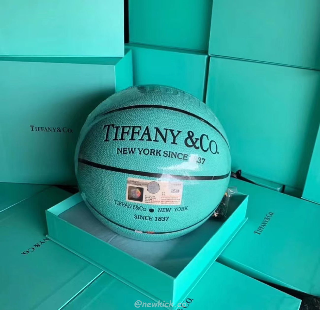 Tiffany X Cat Street X Spalding Basketball Tiffany Blue (3) - newkick.vip