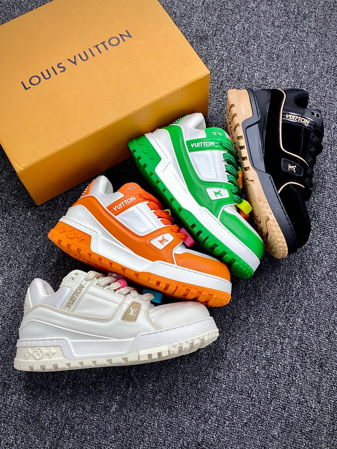 Louis Vuitton Trainer Maxi Orange Green White Black (4) - newkick.vip