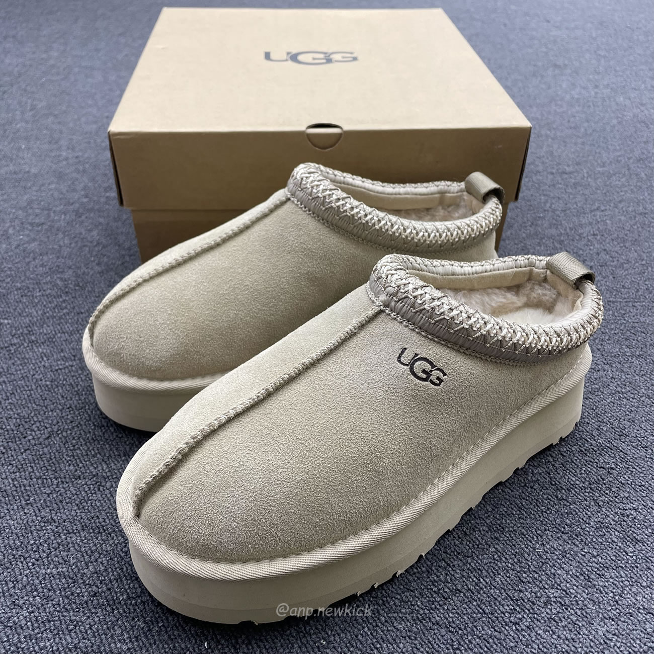 Ugg Tazz Slipper Mustard Seed Womens 1122553 (8) - newkick.vip