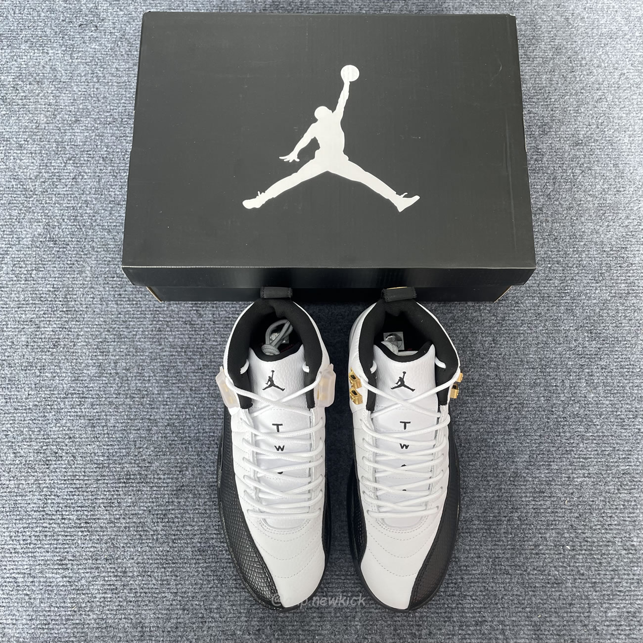 Air Jordan 12 Retro Taxi White Gold 130690 125 (14) - newkick.vip