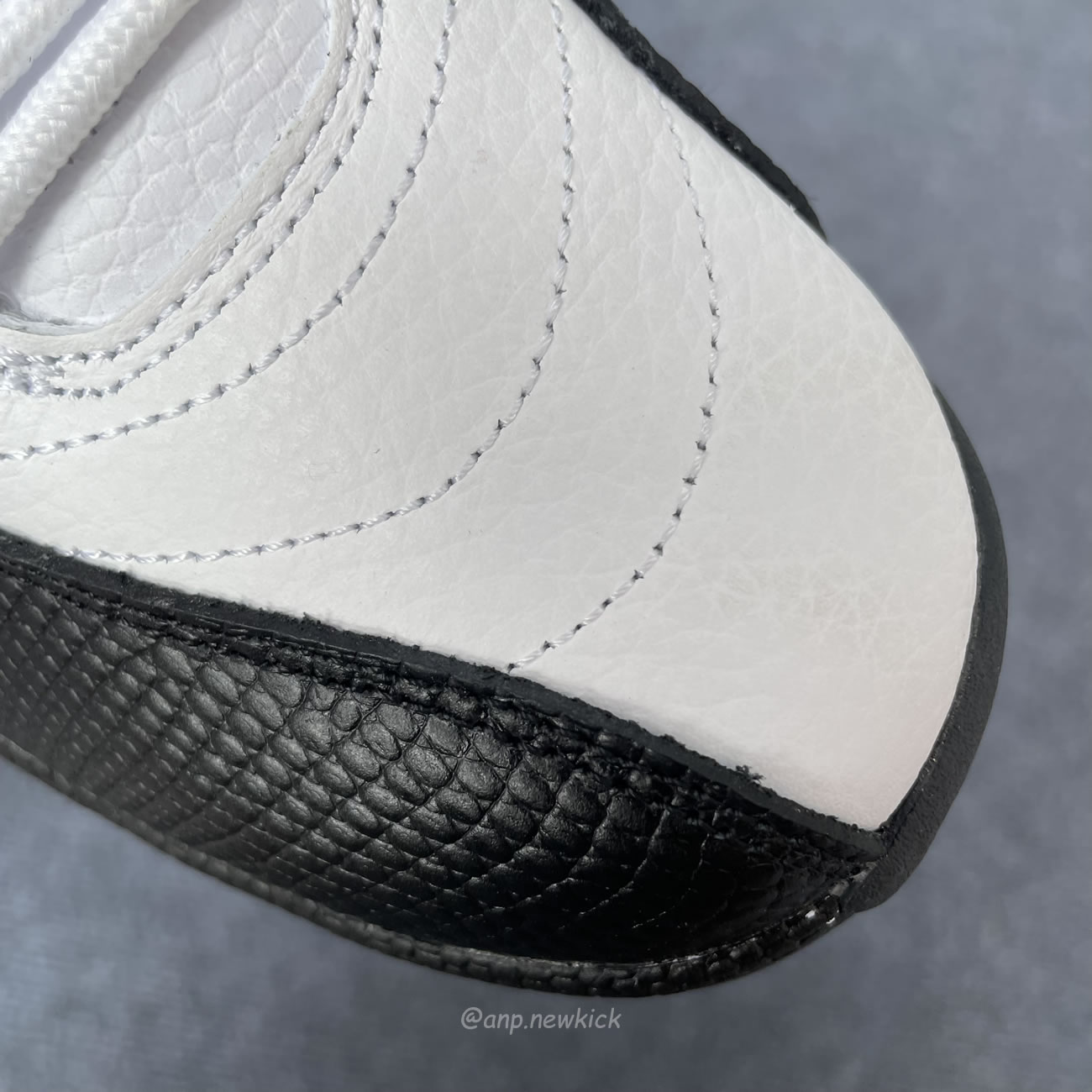 Air Jordan 12 Retro Taxi White Gold 130690 125 (6) - newkick.vip