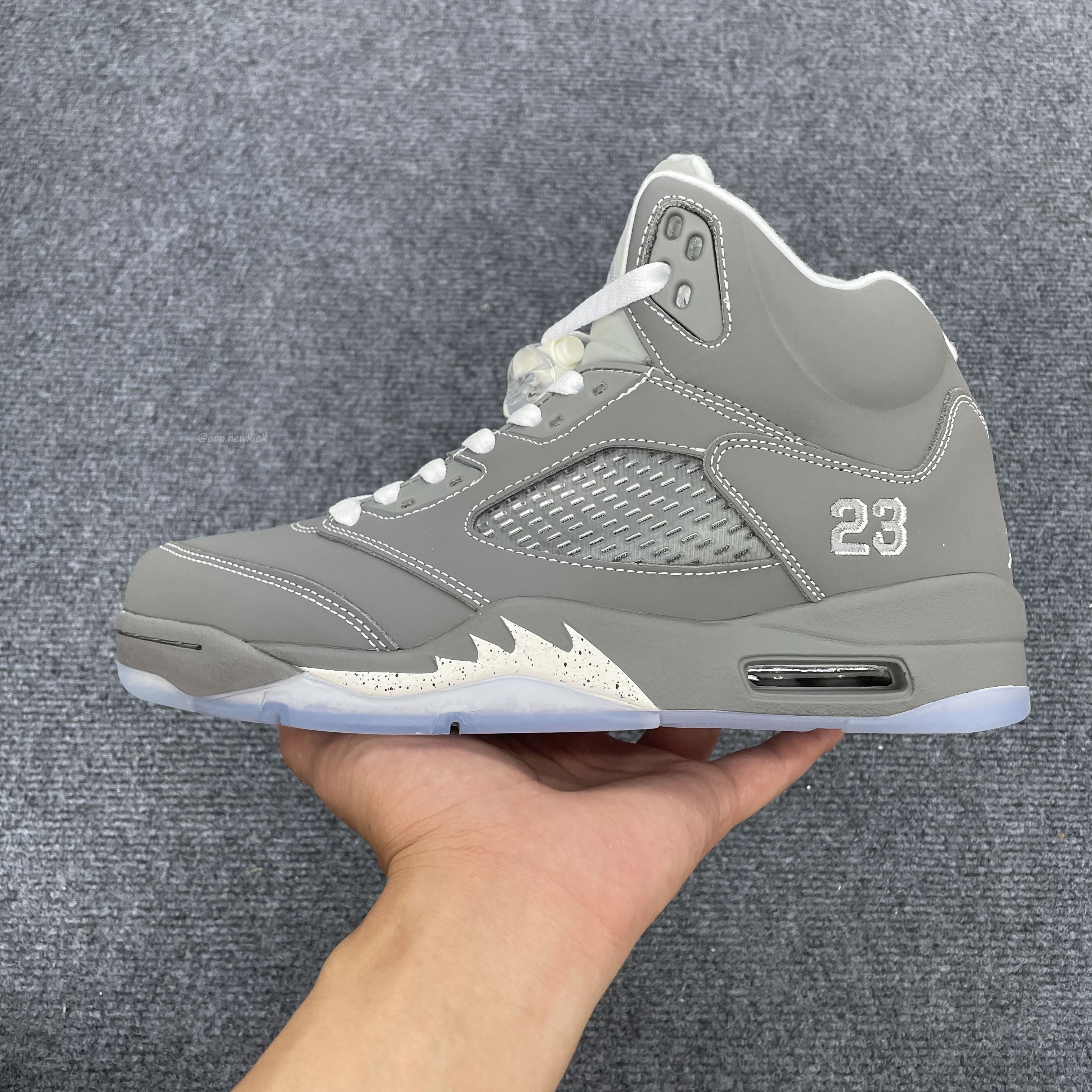 Air Jordan 5 Retro Wolf Grey 136027 005 (3) - newkick.vip