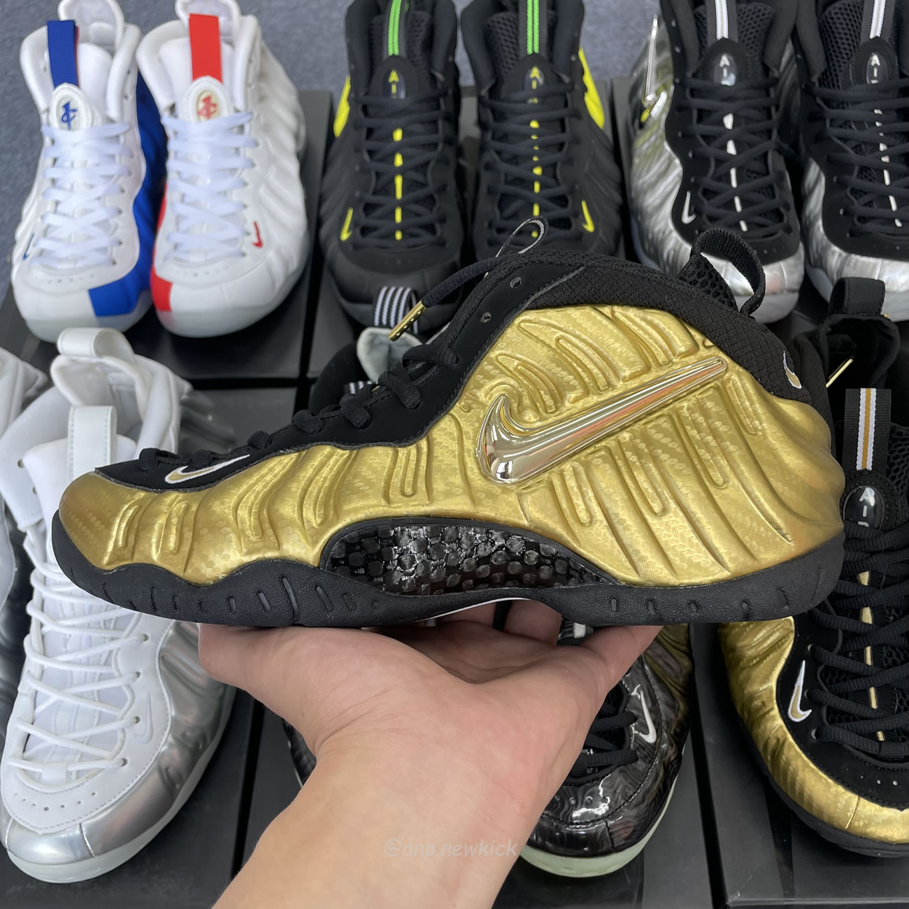 Nike Air Foamposite Pro Metallic Gold 624041 701 (5) - newkick.vip