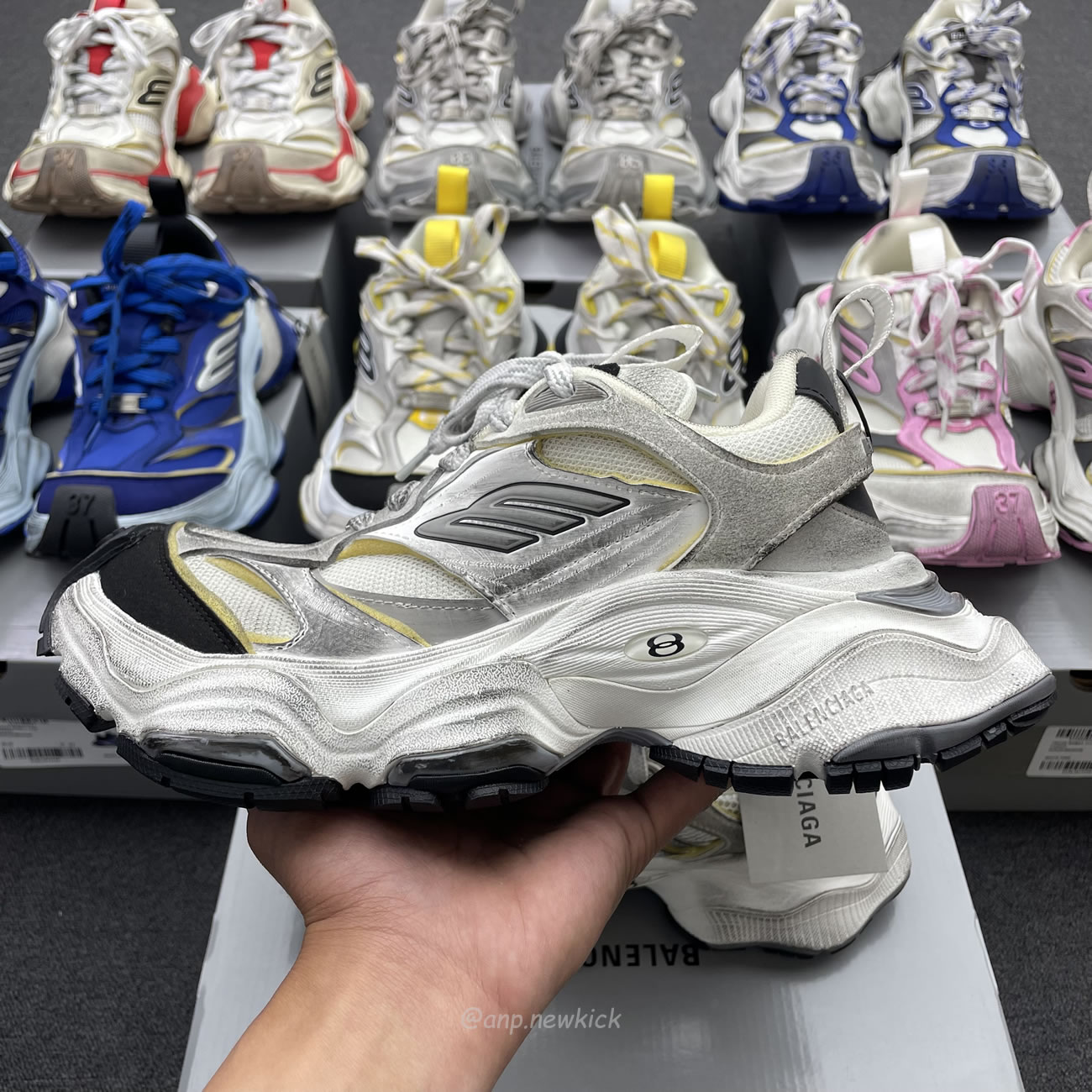 Balenciaga Cargo Sneaker Grey Black Yellow White Gery Pink Yellow Blue Red (womens) 784341 W2mv6 0328 (14) - newkick.vip