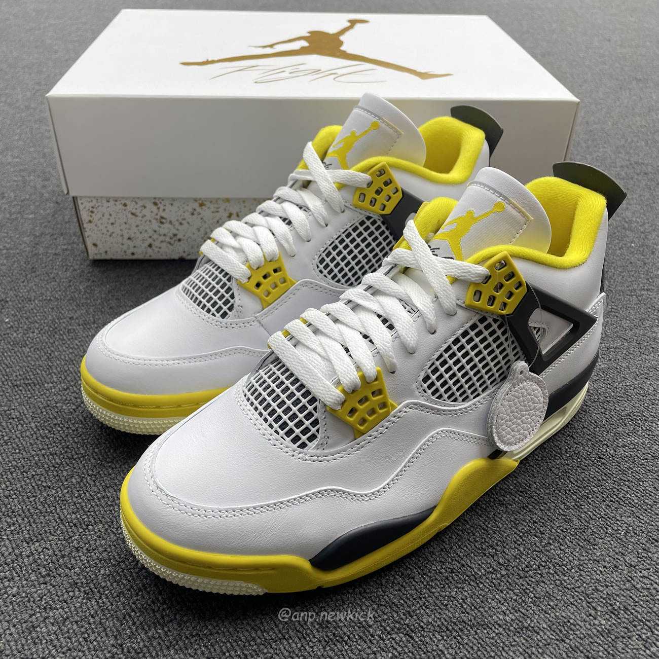 Air Jordan 4 Retro Vivid Sulfur Womens Aq9129 101 (7) - newkick.vip