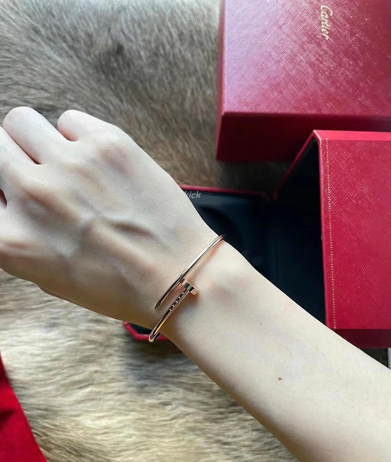 Cartier Bracelet Juste Un Clou B6062618 (5) - newkick.vip