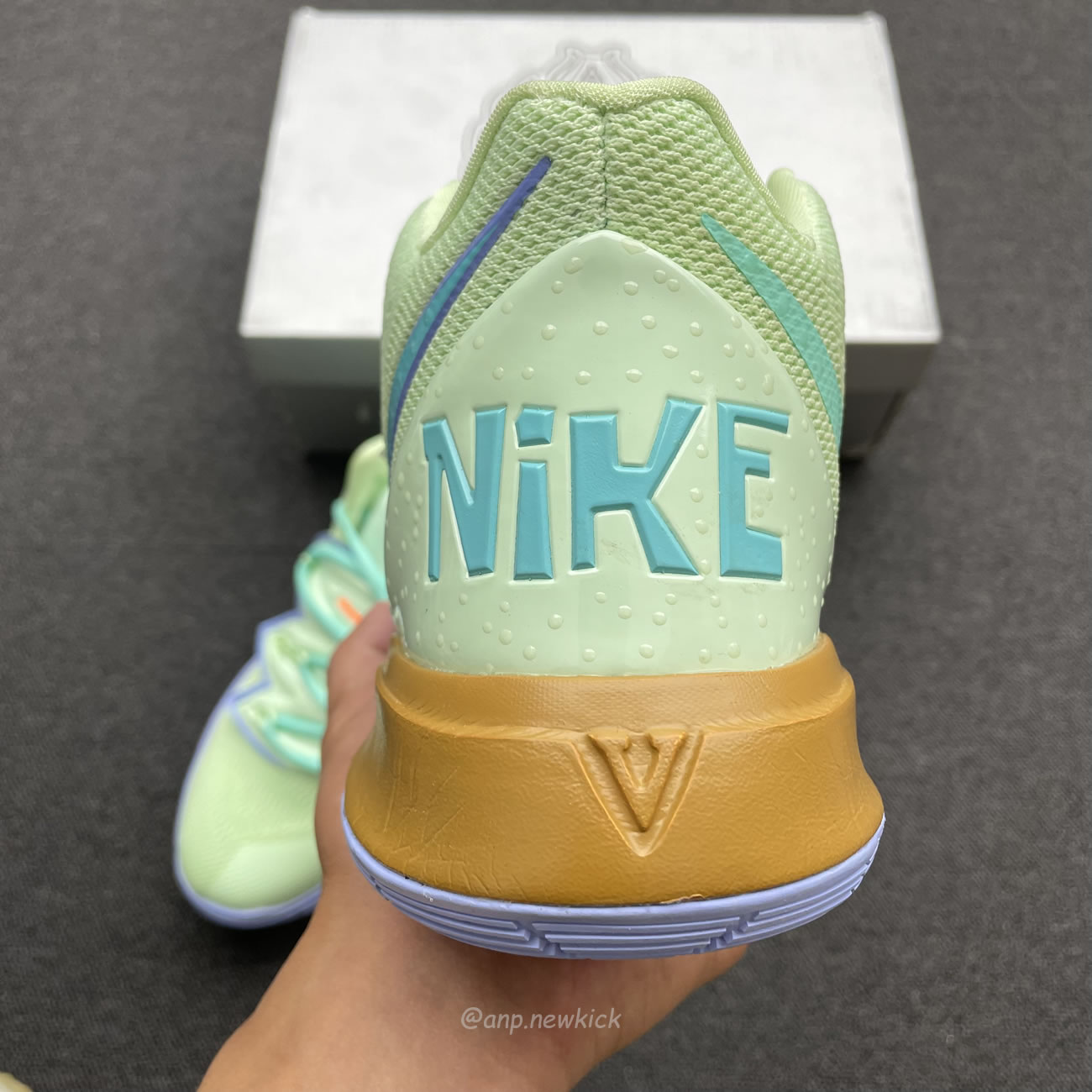 Nike Kyrie 5 Spongebob Squidward Patrick Cj6951 300 Cj6950 600 (9) - newkick.vip