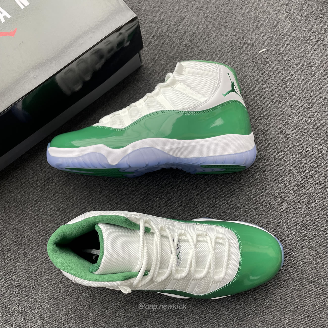 Air Jordan 11 Retro White Green Ct8012 113 (2) - newkick.vip