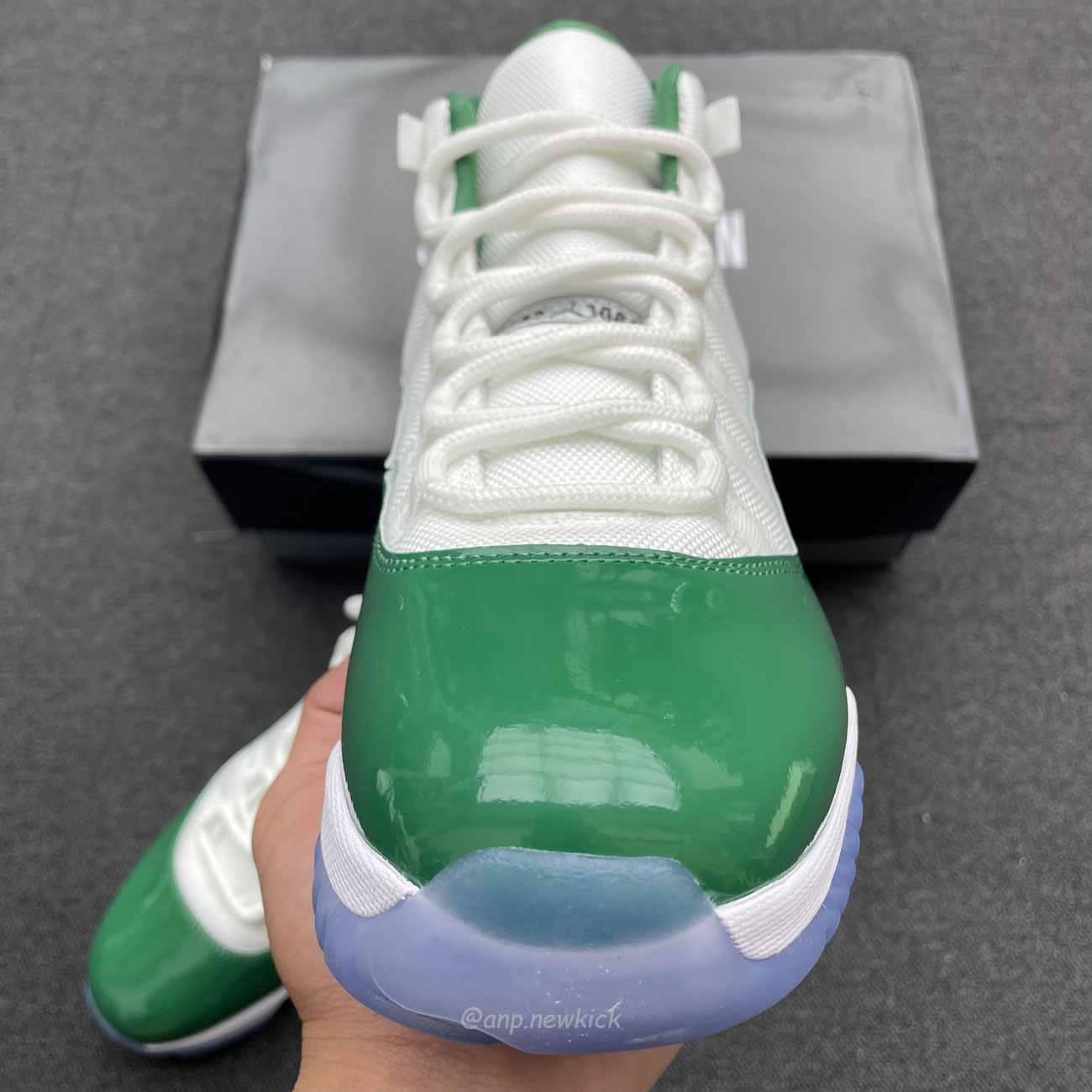 Air Jordan 11 Retro White Green Ct8012 113 (5) - newkick.vip