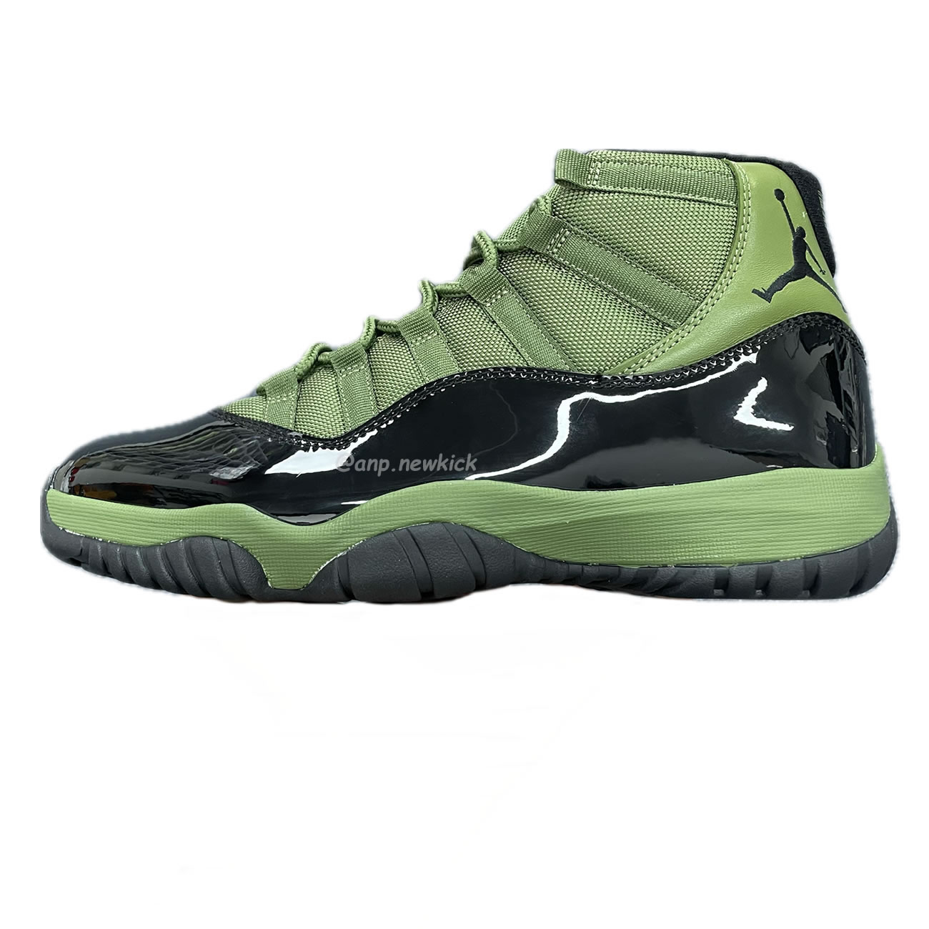 Air Jordan 11 Retro Army Green Black Ct8012 300 (1) - newkick.vip