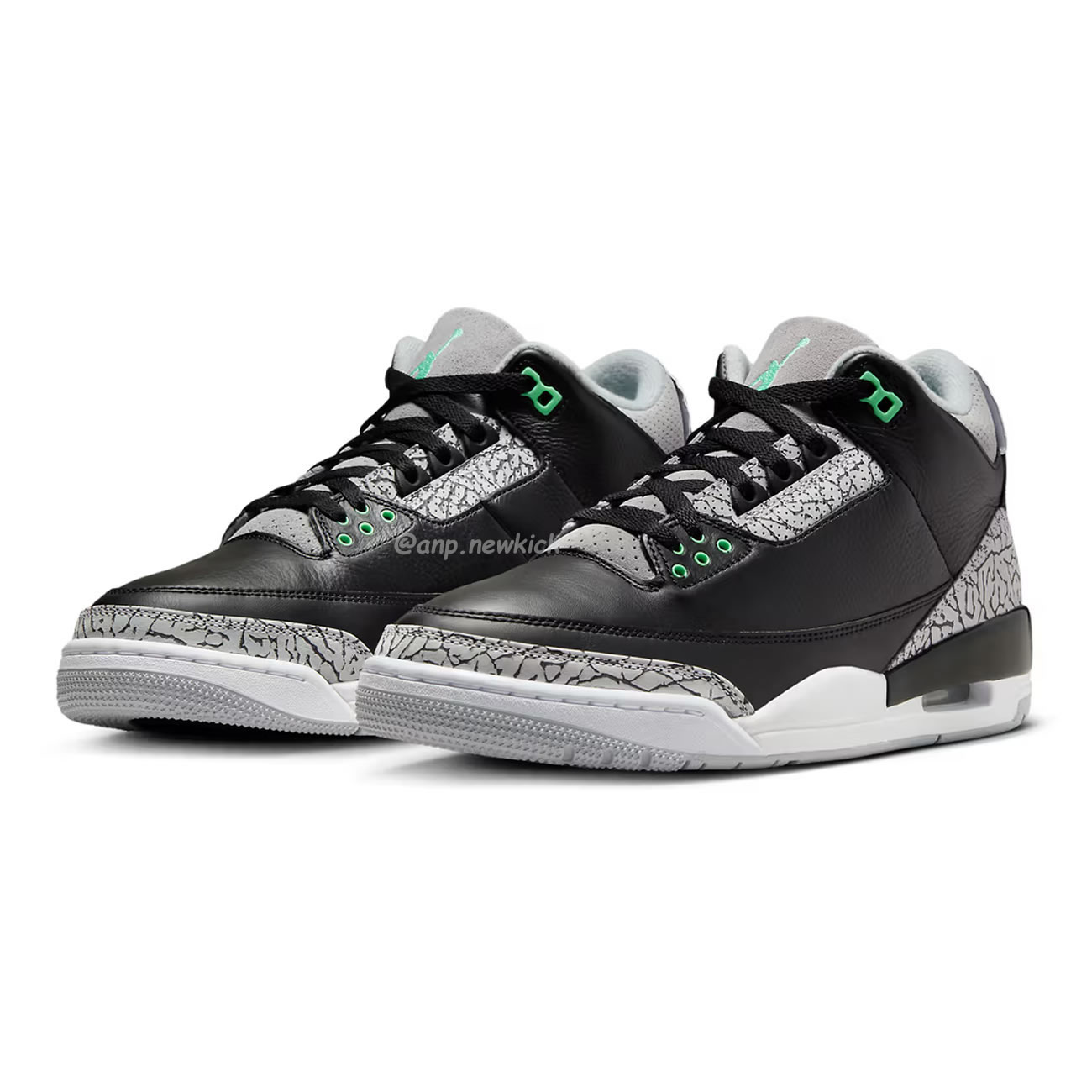 Air Jordan 3 Retro Green Glow Ct8532 031 (15) - newkick.vip