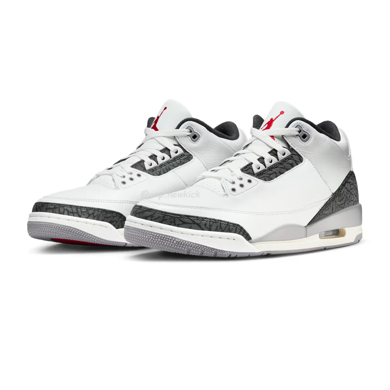 Air Jordan 3 Retro Cement Grey Ct8532 106 (8) - newkick.vip