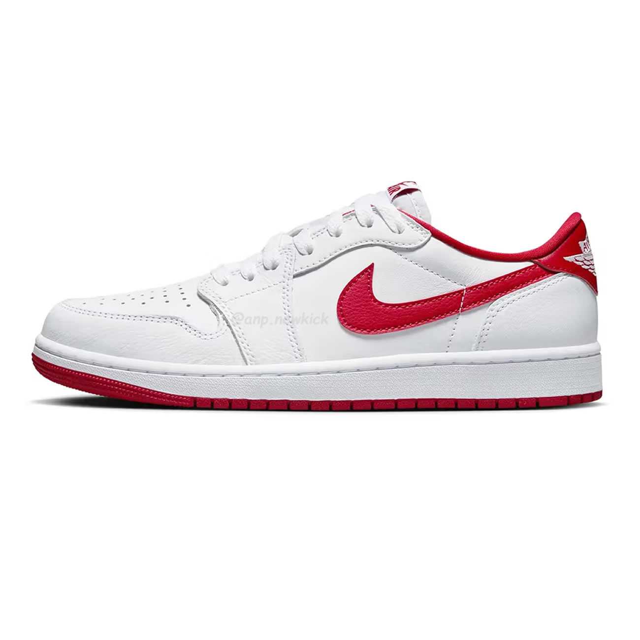 Air Jordan 1 Retro Low Og University Red Cz0790 161 (1) - newkick.vip