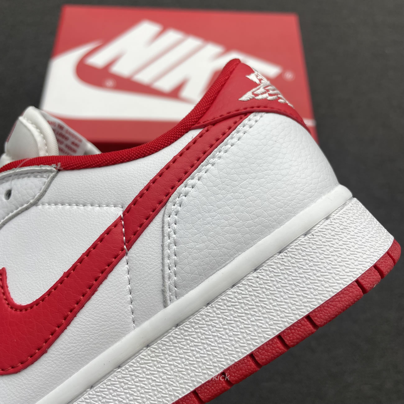 Air Jordan 1 Retro Low Og University Red Cz0790 161 (7) - newkick.vip