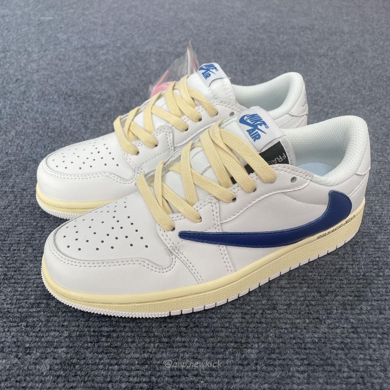 Travis Scott X Fragment Design X Air Jordan 1 Low White Blue Dh68369 186 (5) - newkick.vip