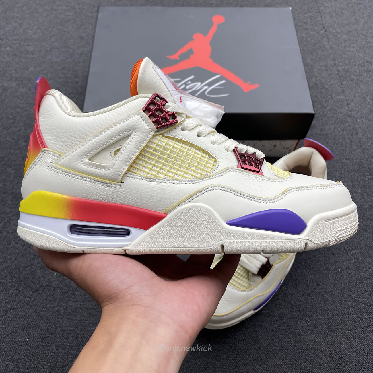 Air Jordan 4 Retro X J Balvin Multi Color Dh6927 901 (2) - newkick.vip