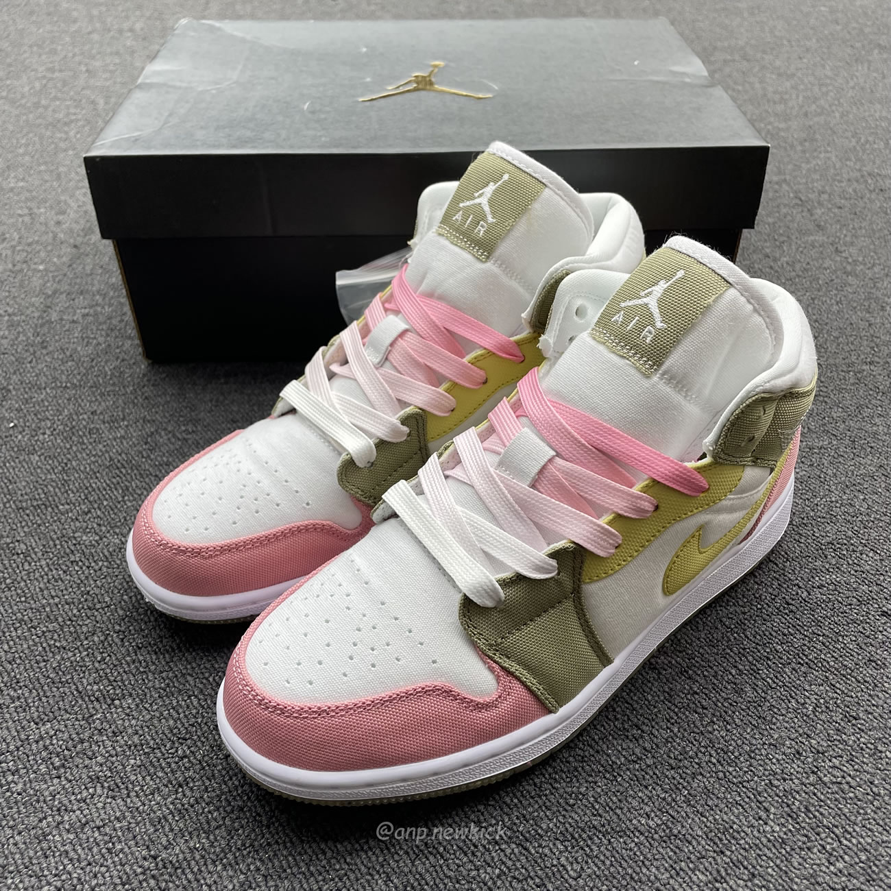 Air Jordan 1 Mid Se Pastel Vivid Green Grind Dj0338 100 (3) - newkick.vip