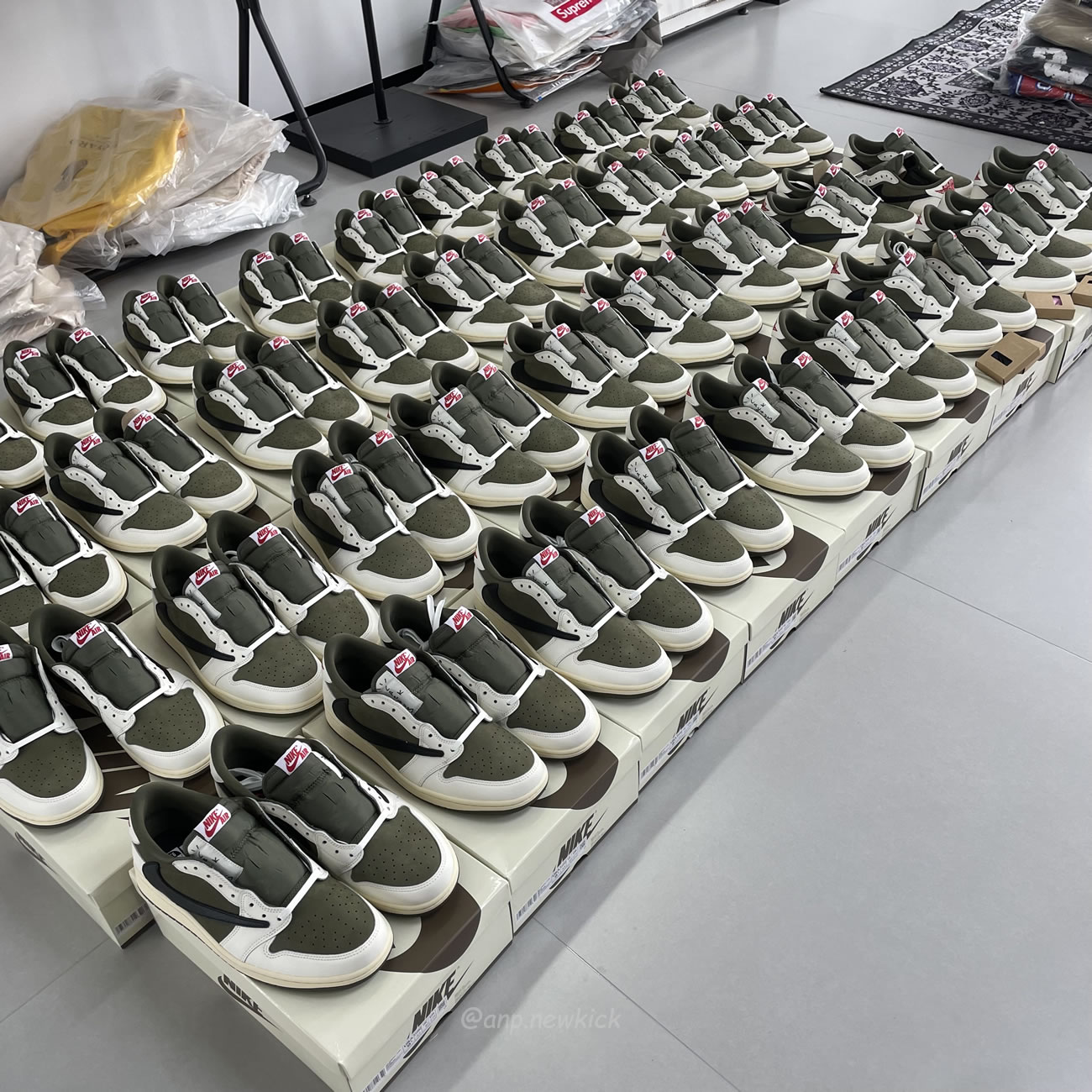 Travis Scott X Air Jordan 1 Low Og Sp Medium Olive Dm7866 200 (10) - newkick.vip