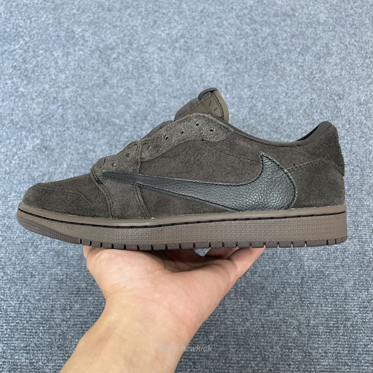 Travis Scott X Air Jordan 1 Low Og Velvet Brown Dm7866 202 (2) - newkick.vip