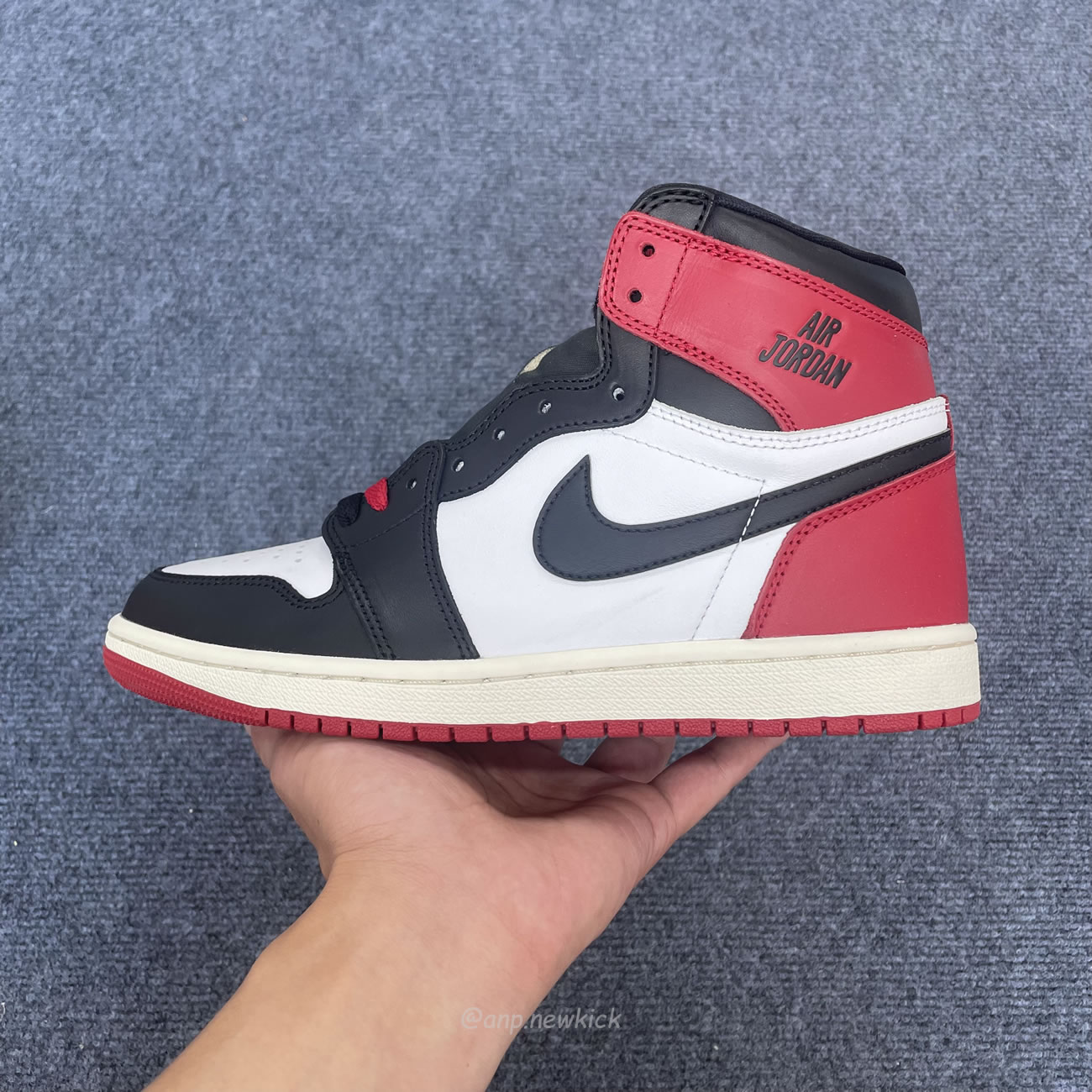 Air Jordan 1 High Og Black Toe Reimagined Dz5485 106 (6) - newkick.vip