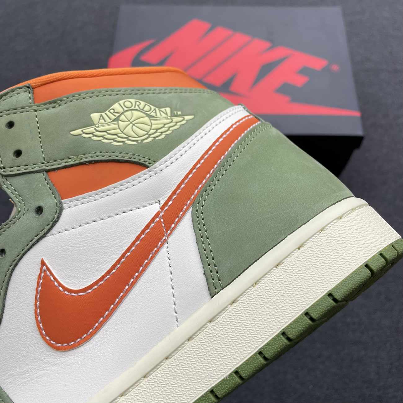 Air Jordan 1 High Og Craft Celadon Fb9934 300 (2) - newkick.vip