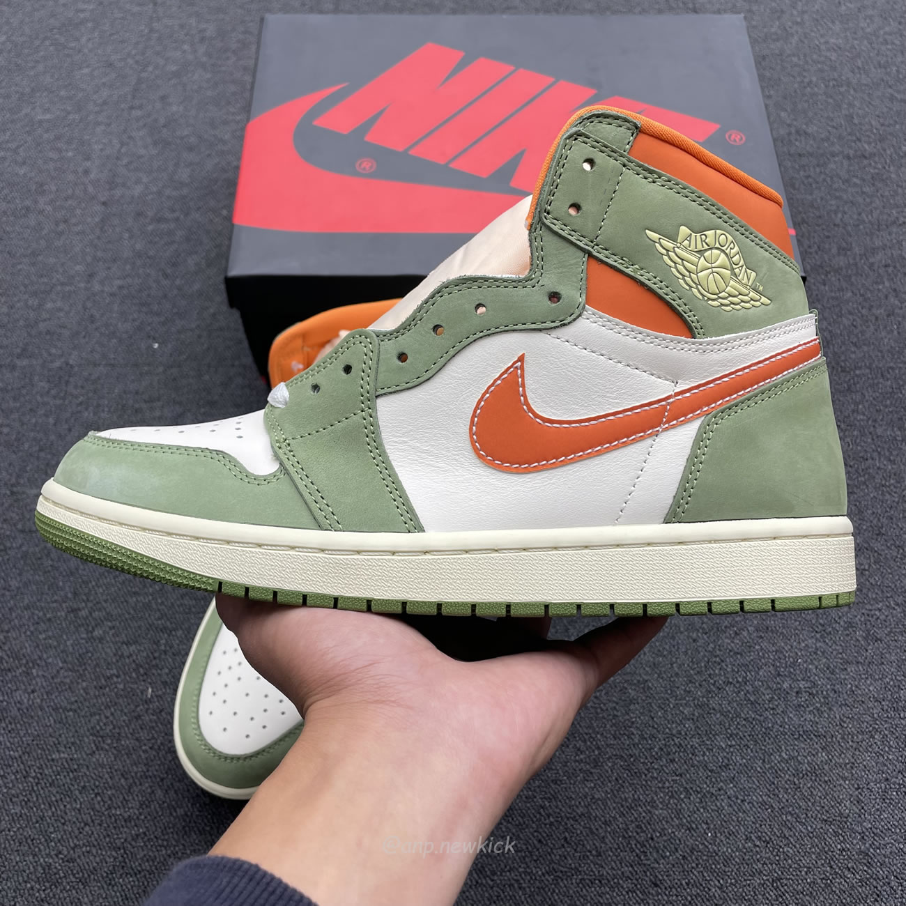 Air Jordan 1 High Og Craft Celadon Fb9934 300 (3) - newkick.vip