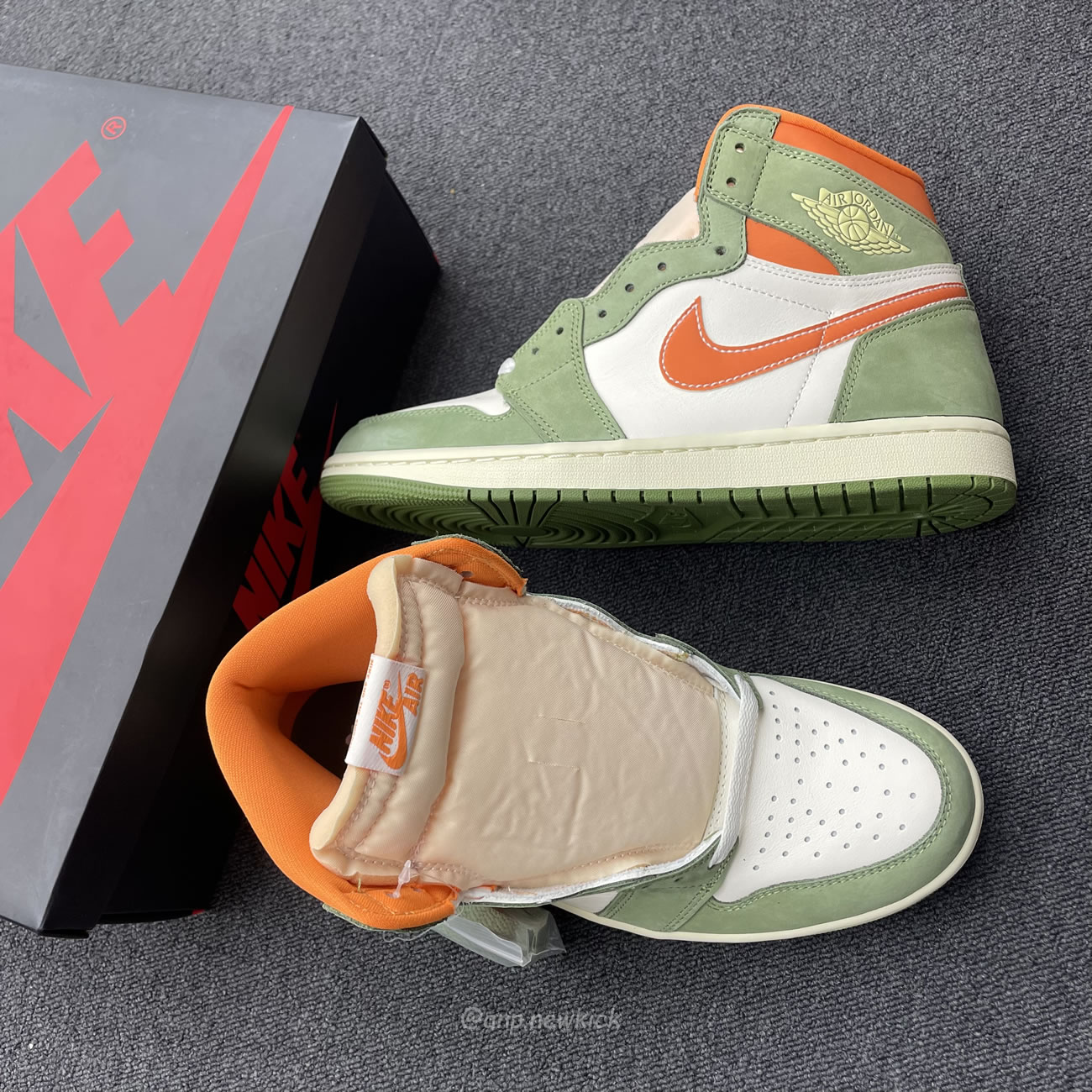 Air Jordan 1 High Og Craft Celadon Fb9934 300 (6) - newkick.vip