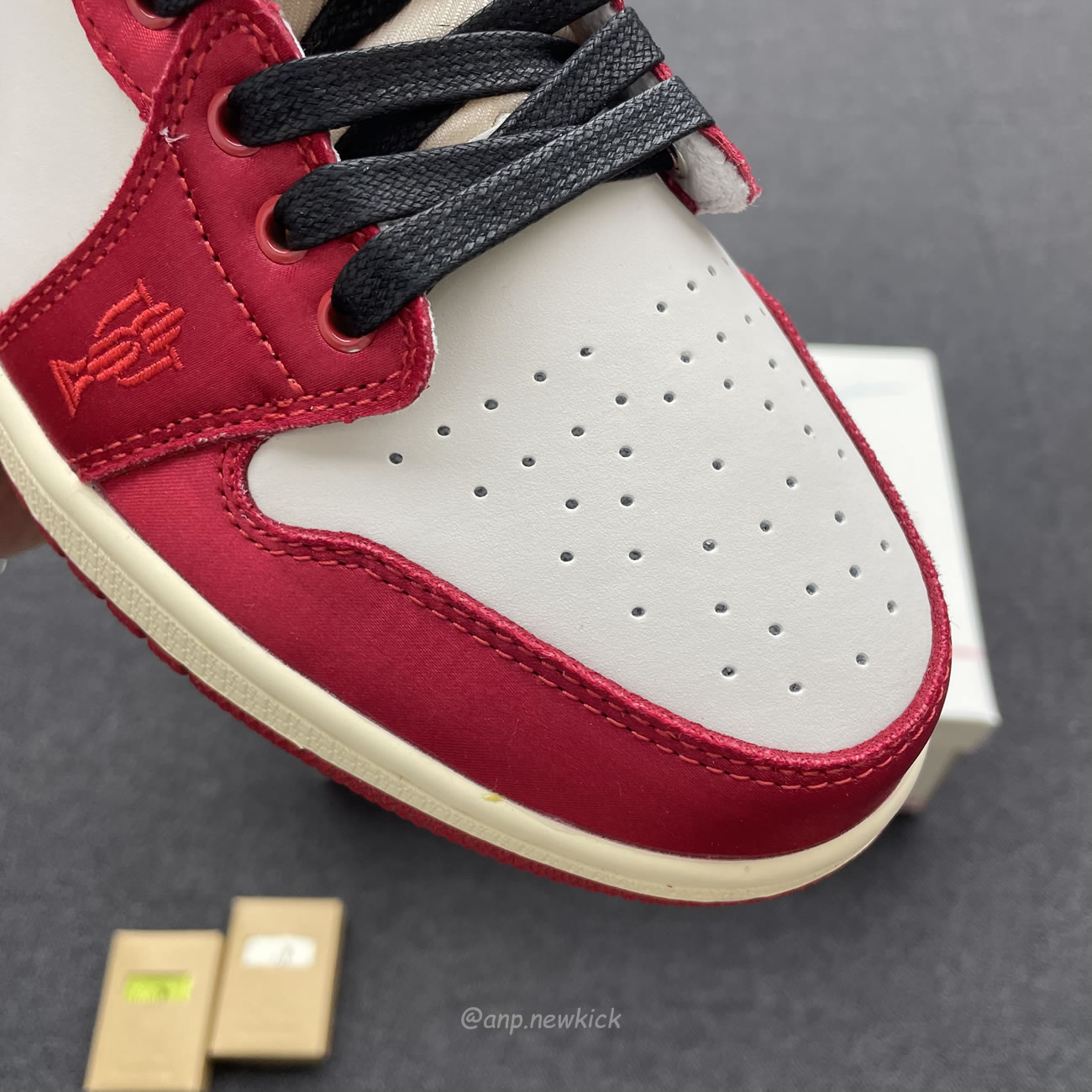 Air Jordan 1 Retro Low Og Trophy Room Away Fn0432 100 (18) - newkick.vip