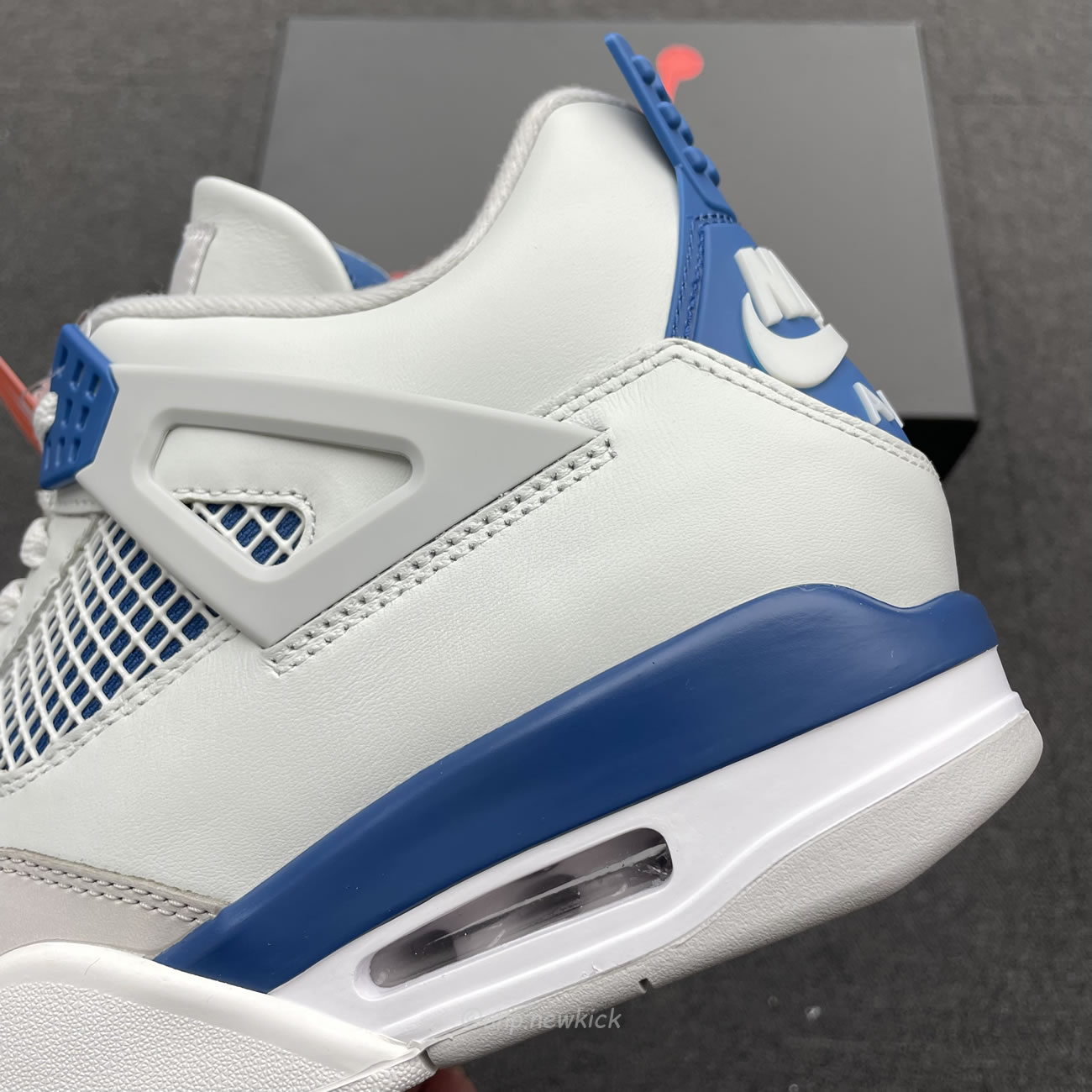 Air Jordan 4 Retro Military Blue 2024 Fv5029 141 (4) - newkick.vip