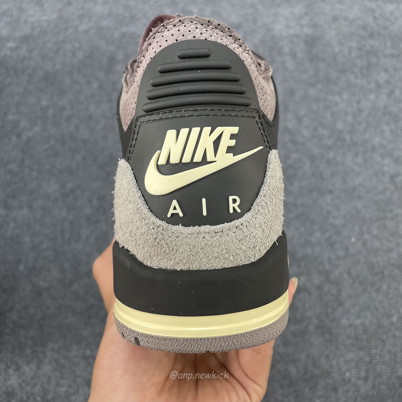 Air Jordan 3 Retro Og Sp A Ma Maniére Black Violet Ore Womens Fz4811 001 (3) - newkick.vip