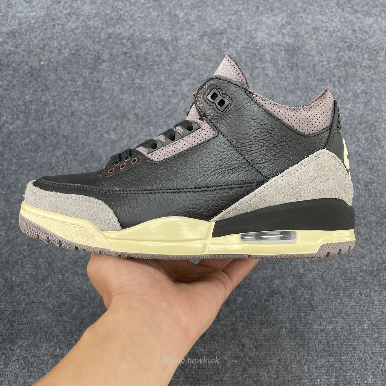 Air Jordan 3 Retro Og Sp A Ma Maniére Black Violet Ore Womens Fz4811 001 (4) - newkick.vip