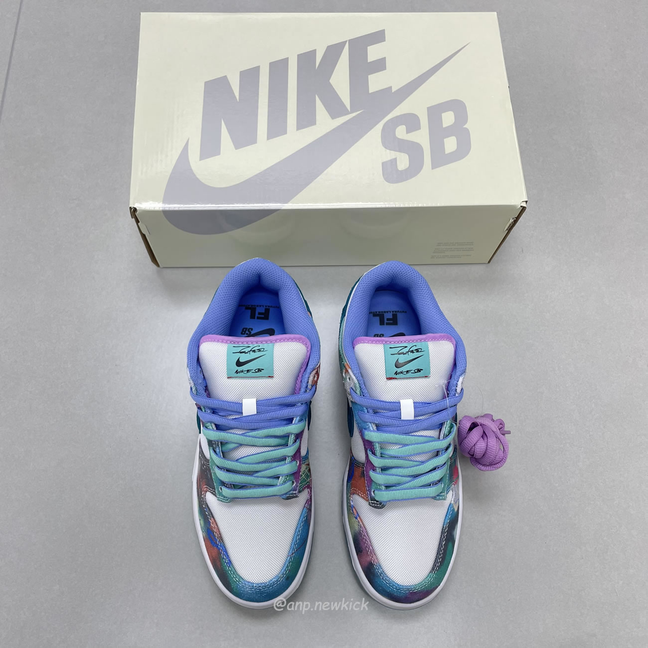 Nike Sb Dunk Low Futura Laboratories Bleached Aqua Hf6061 400 (2) - newkick.vip