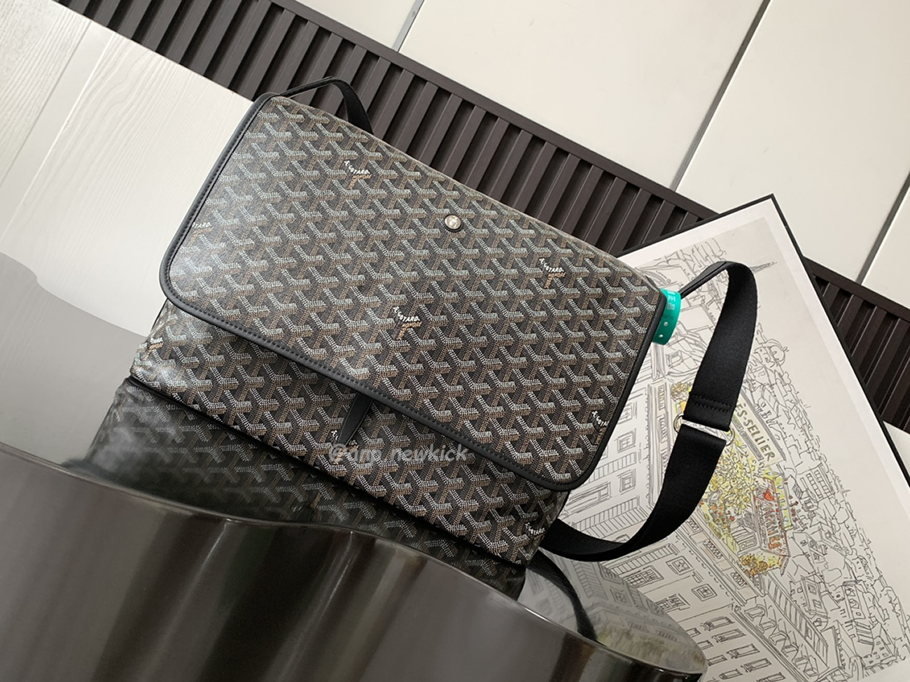 Goyard Capetien Medium Size Messenger Bag (8) - newkick.vip