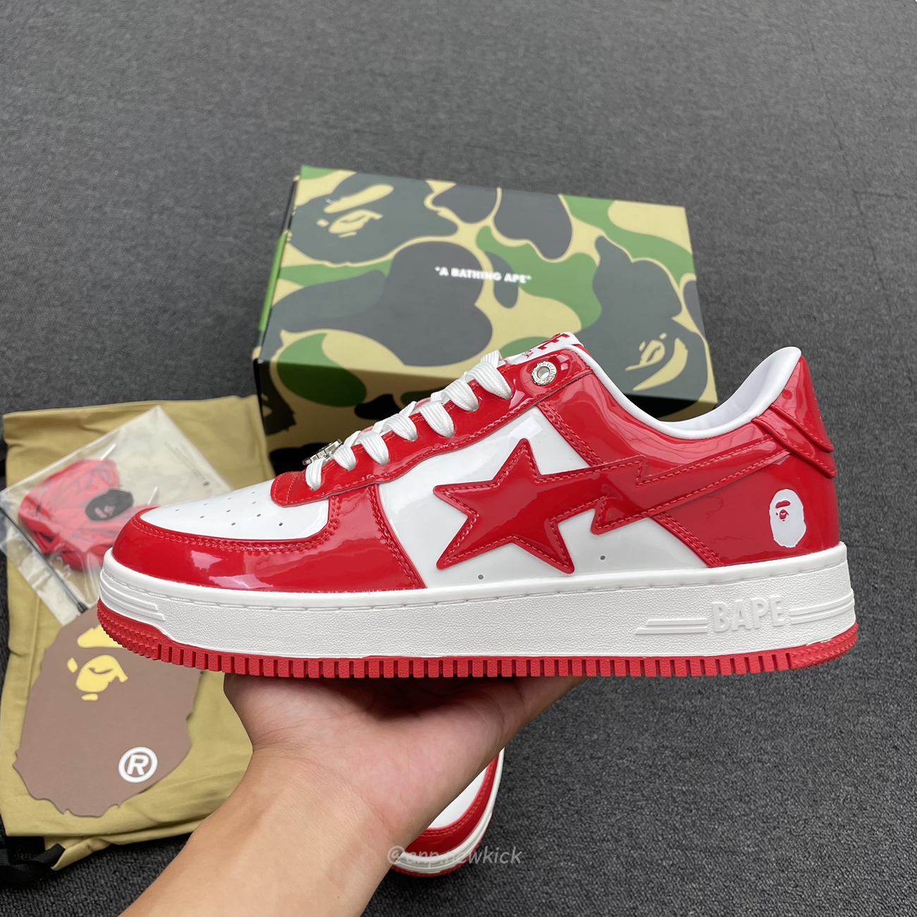 A Bathing Ape Bape Sta Patent Leather White Red 1i70 291 021 (2) - newkick.vip