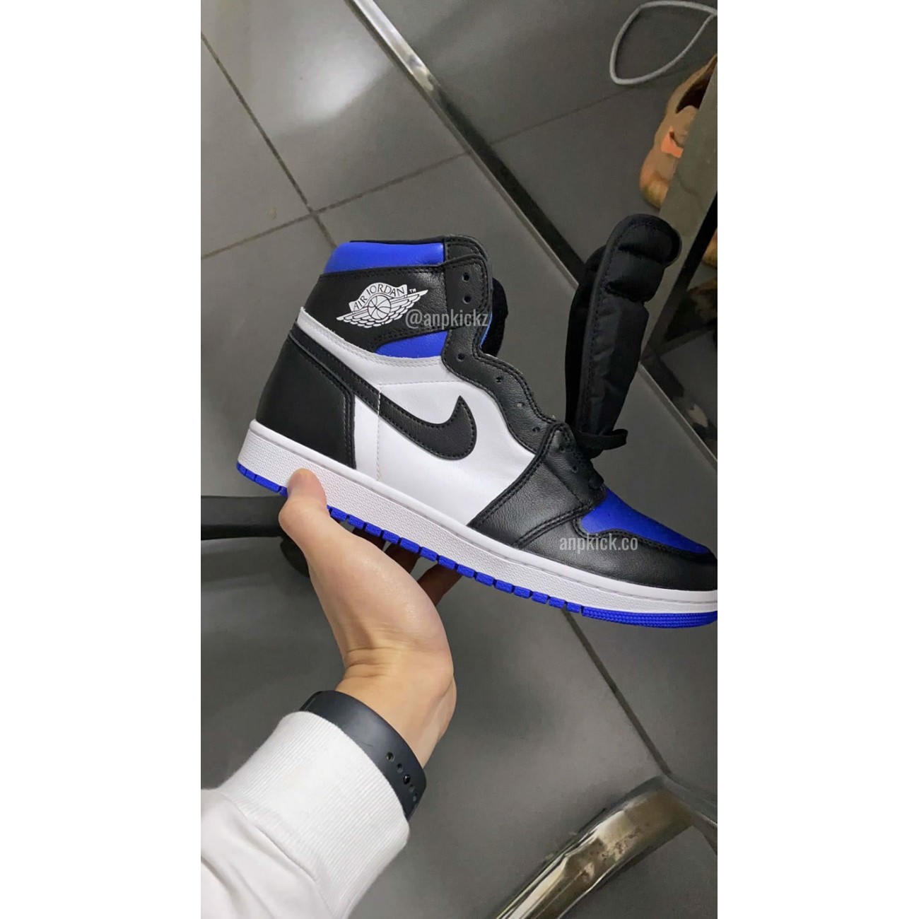 Air Jordan 1 Retro High OG "Royal Toe" 2020 Royal-Blue/Black 555088-041