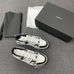 A.M.I.R.I Skel Top Low Leather Sneakers Black White MFS003-000