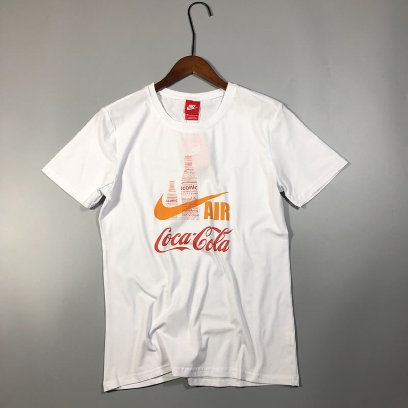 2018 nike x coca cola T-shirts