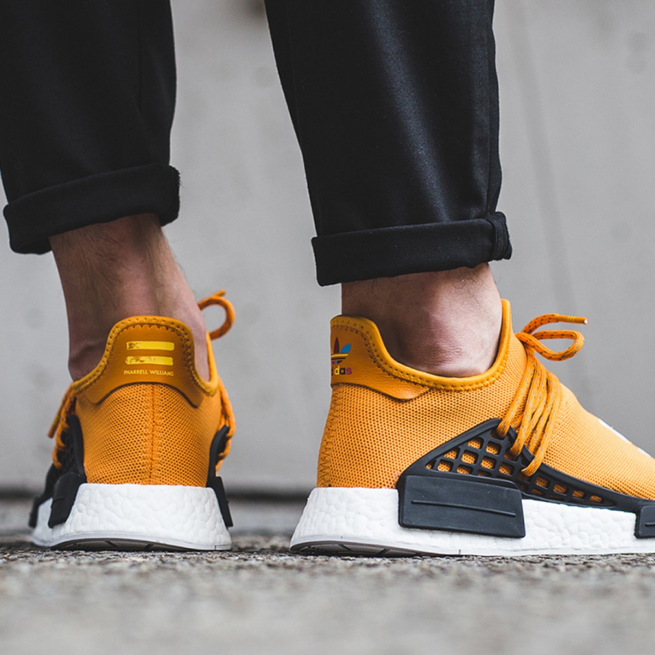 PHARRELL WILLIAMS X ADIDAS NMD HUMAN RACETANGERINE