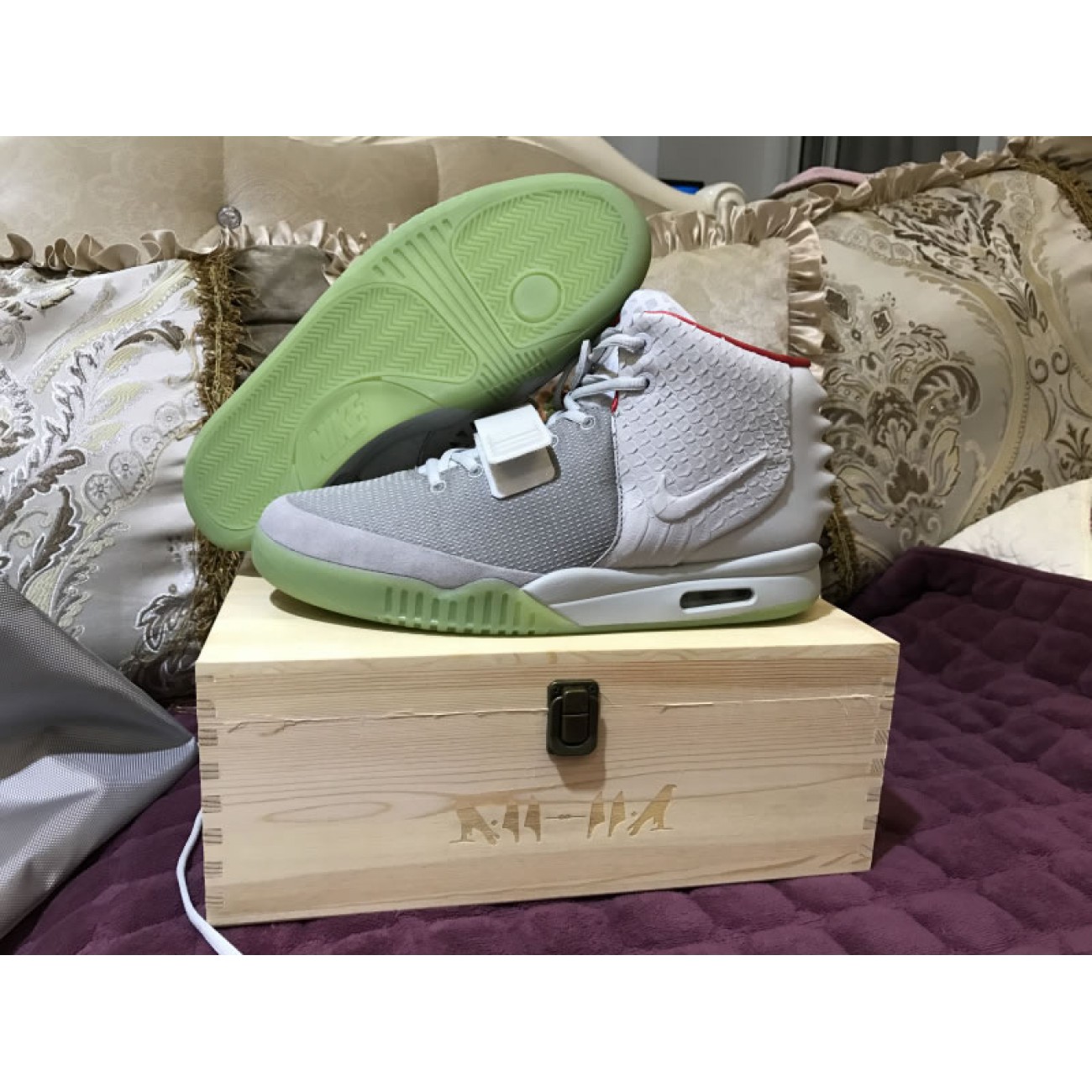 Nike Air Yeezy NRG 2 Wolf Grey 508214-010