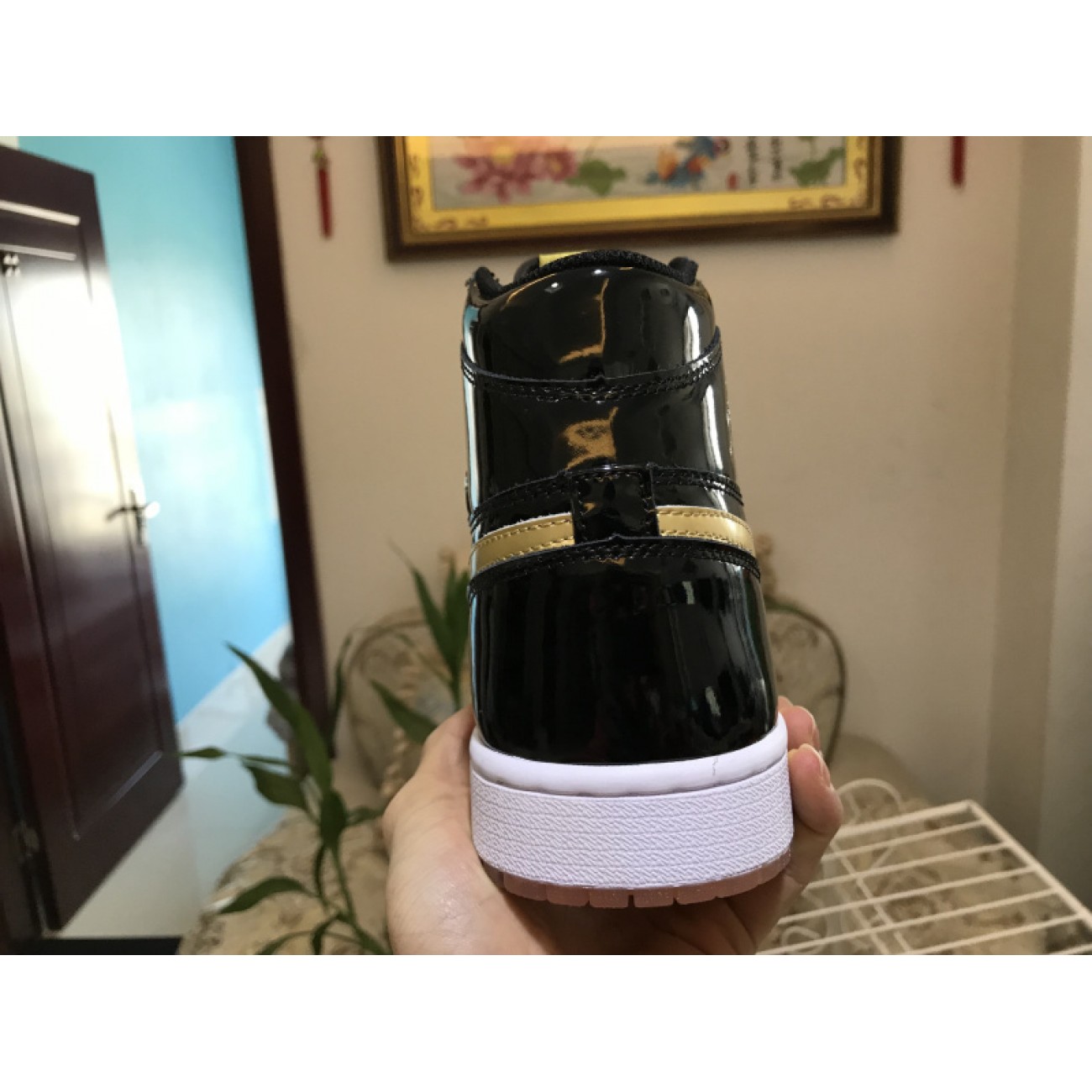 Air Jordan 1 "Black Gold" OG 555088-019