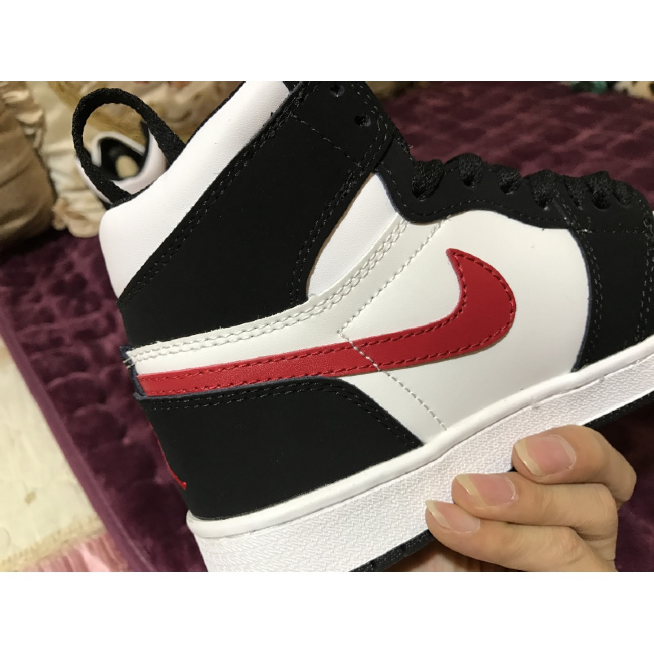 Air Jordan 1 Retro High GS "Panda" 879631-302