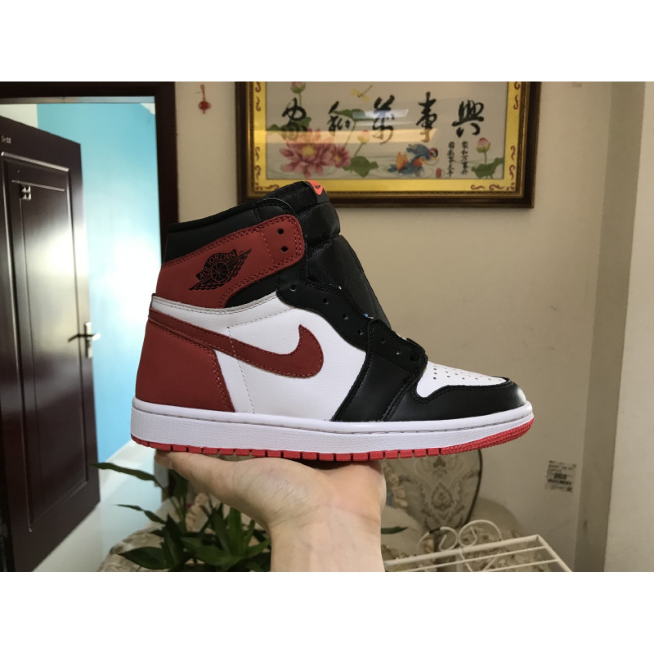 Air Jordan 1 Retro High OG NRG 6 Rings Track Red 555088-112