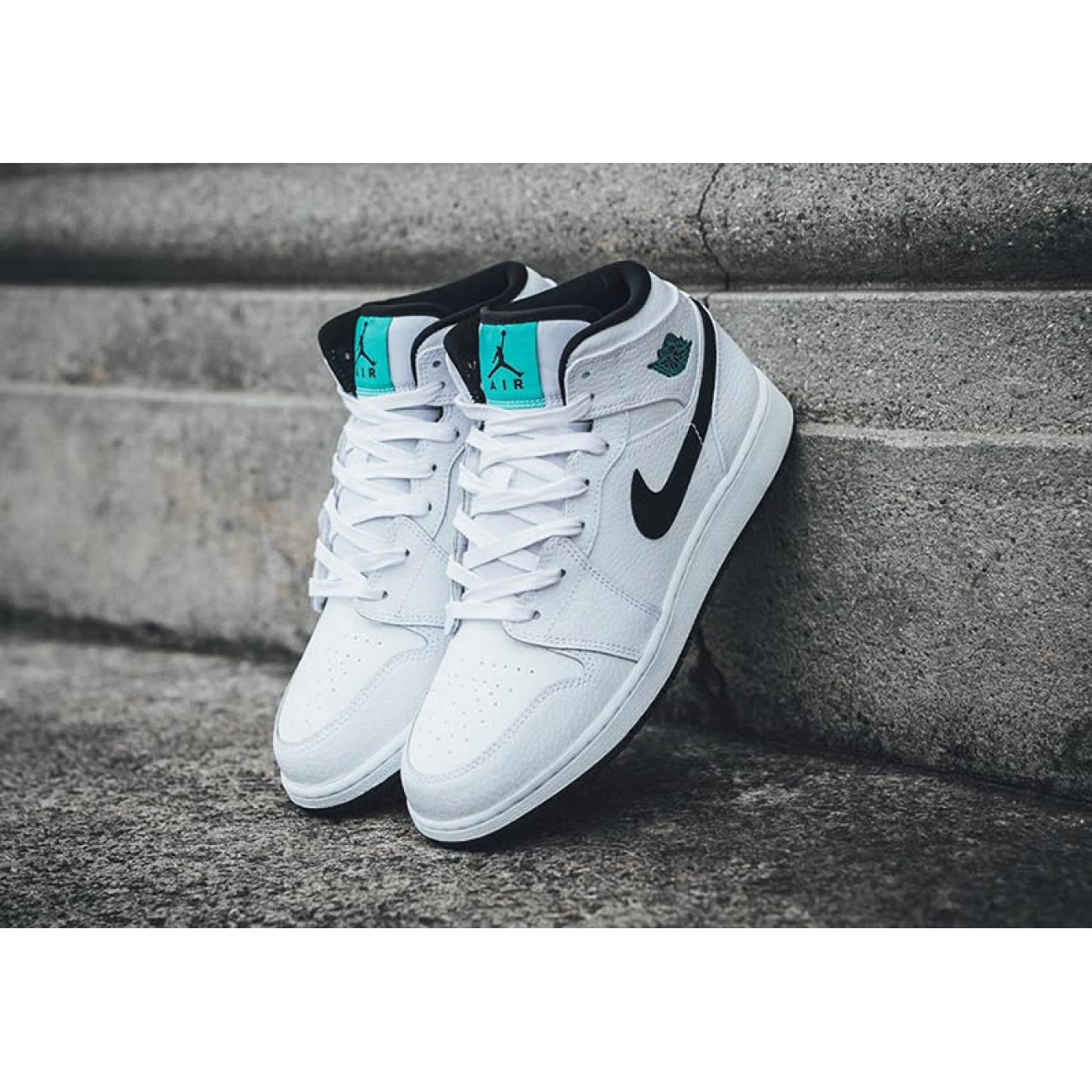 Air Jordan 1 Mid GS Womens "Hyper Jade" AJ1 Black/White/Green 554725-122