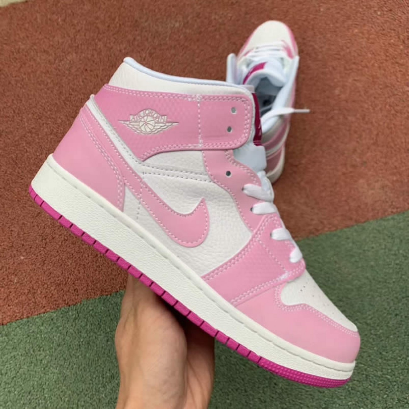 Air Jordan 1 Retro Custom Mid GS/Womens "Pink Light-Bone / Chameleon" 555112-iD