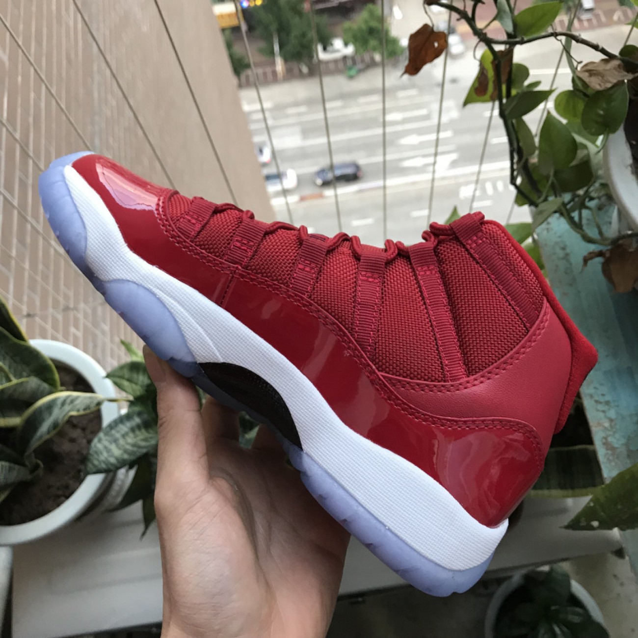 Air Jordan 11 GS "Gym Red" 378037-623