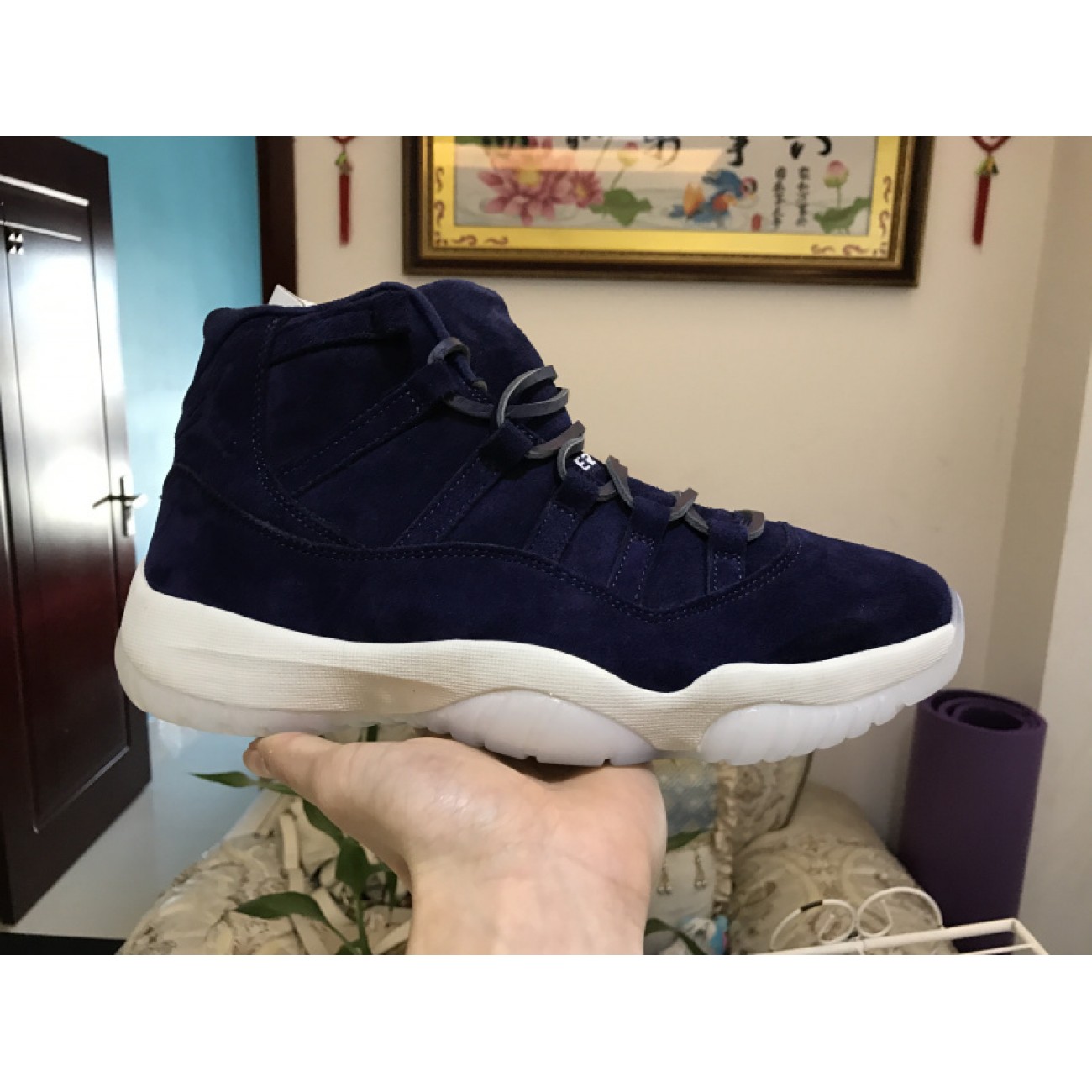 Air Jordan 11 x Jeter Re2pect Blue Suede 351792-147