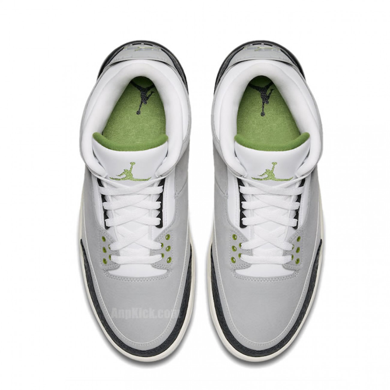 Air Jordan 3 Tinker "Chlorophyll / Air Trainer 1" 136064-006